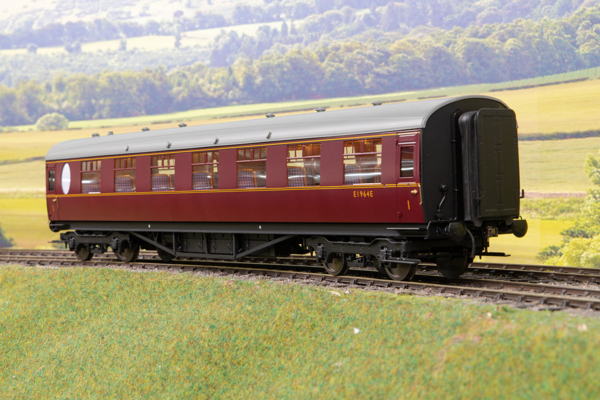 Darstaed D24-3-14A Finescale O Gauge LNER Thompson Mainline RFO/FO (Restaurant First/First Open) Coach, Lined Maroon &#39;E1964E&#39;