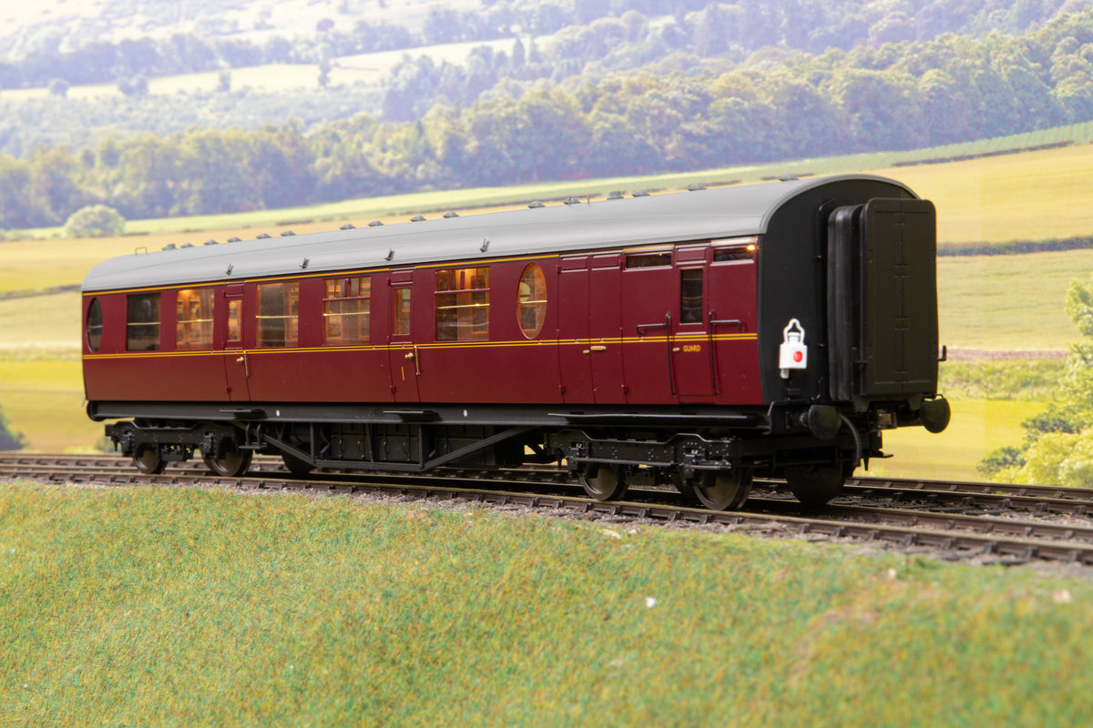 Darstaed D24-3-03U Finescale O Gauge LNER Thompson Mainline BCK (Brake/Comp Corridor) Coach, Lined Maroon &#39;Un-numbered&#39;