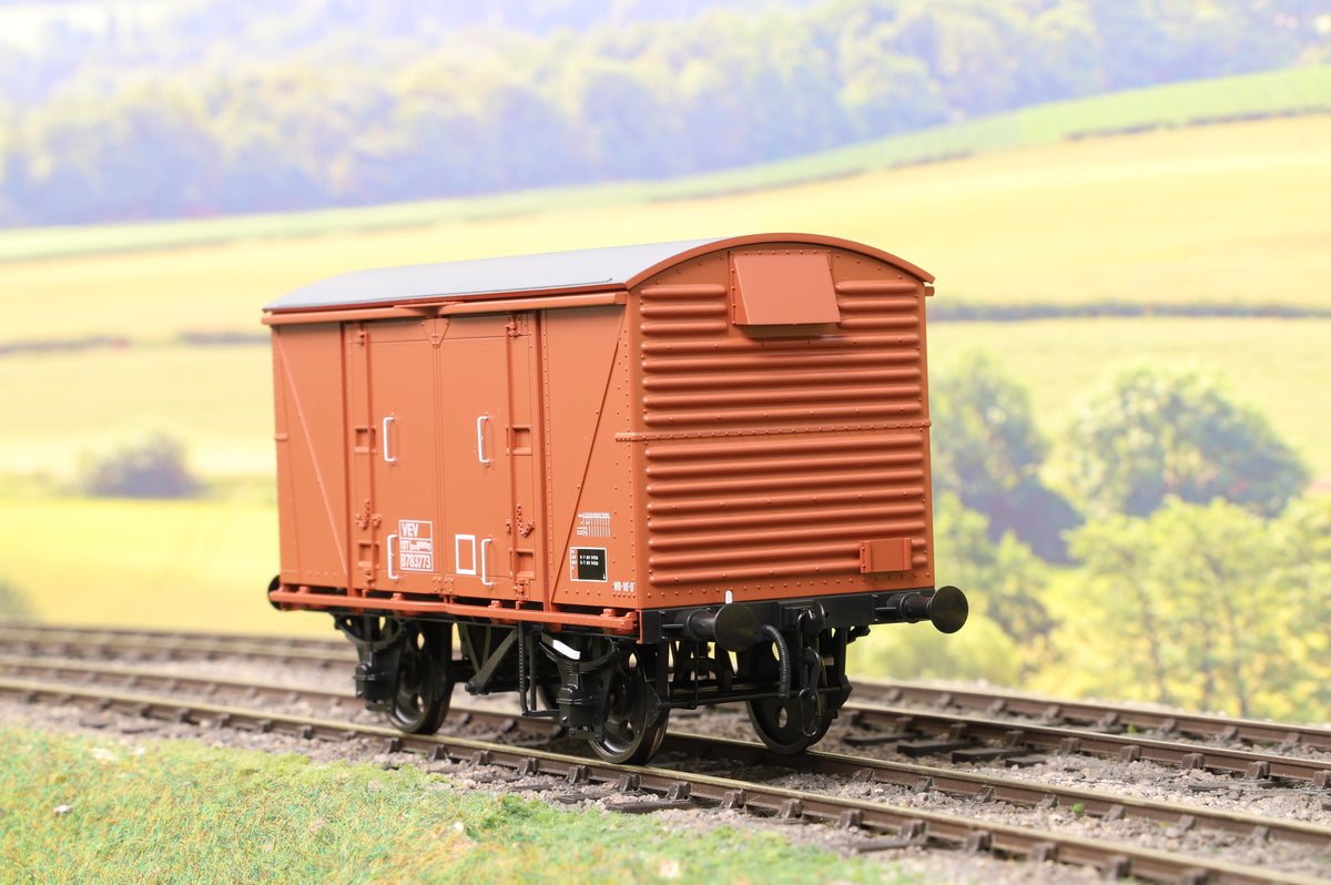 Dapol 7F-049-201 O Gauge VEA 12t Vanwide Freight Brown &#39;B783773&#39;