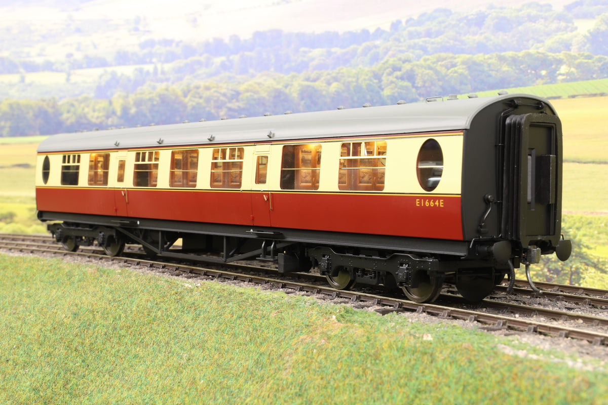 Darstaed D24-2-01RB Finescale O Gauge LNER/BR Thompson Mainline TK (Third Class) Coach, Crimson &amp; Cream &#39;E1664E&#39;