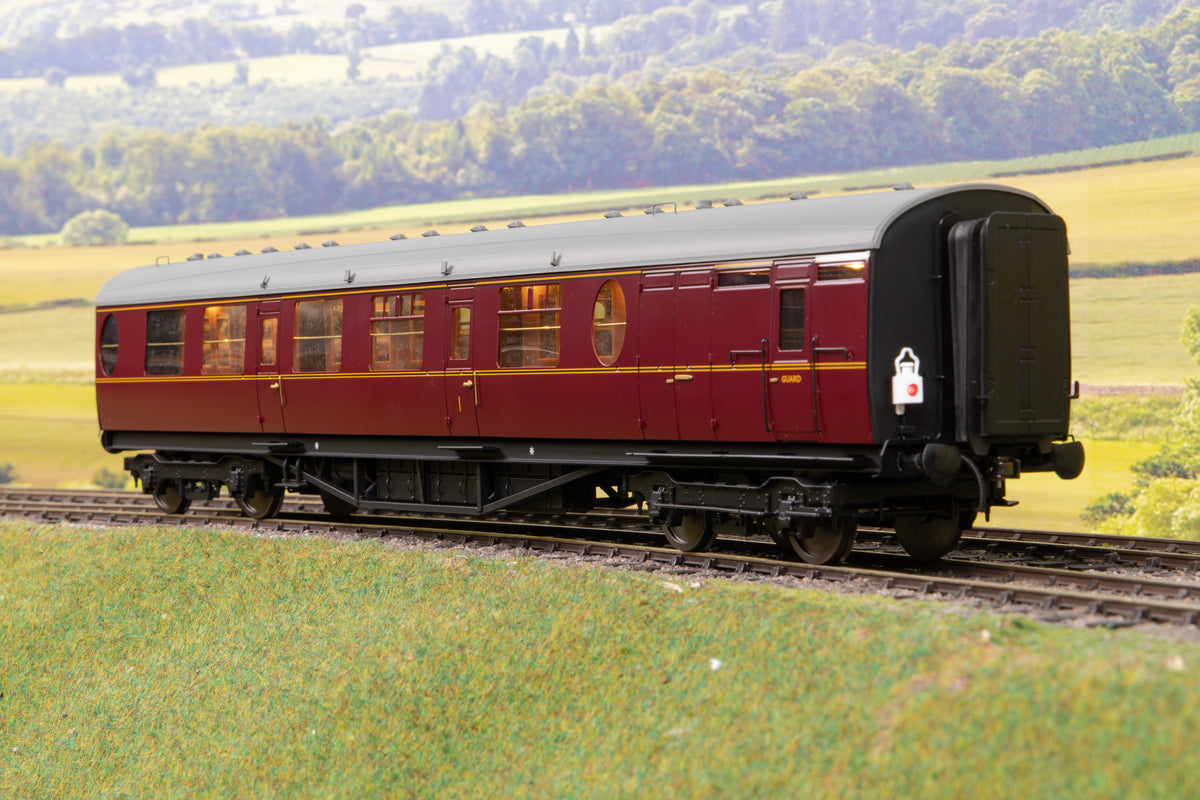 Darstaed D24-3-03RU Finescale O Gauge LNER Thompson Mainline BCK (Brake/Comp Corridor) Coach, Lined Maroon &#39;Un-numbered&#39;