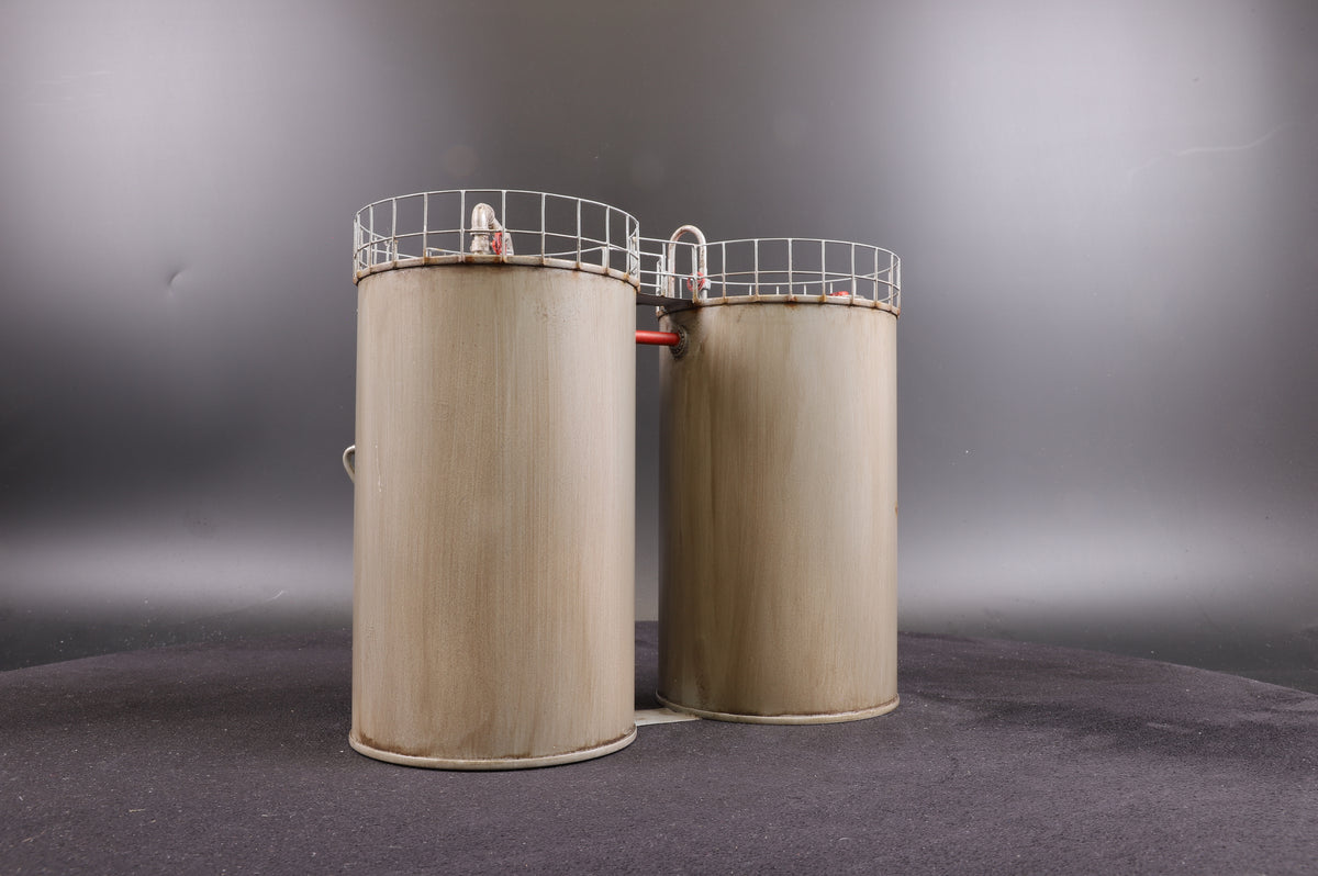 Made in Manchester Models O Gauge Fuel Storage Tank (Slim Double Small) Weathered