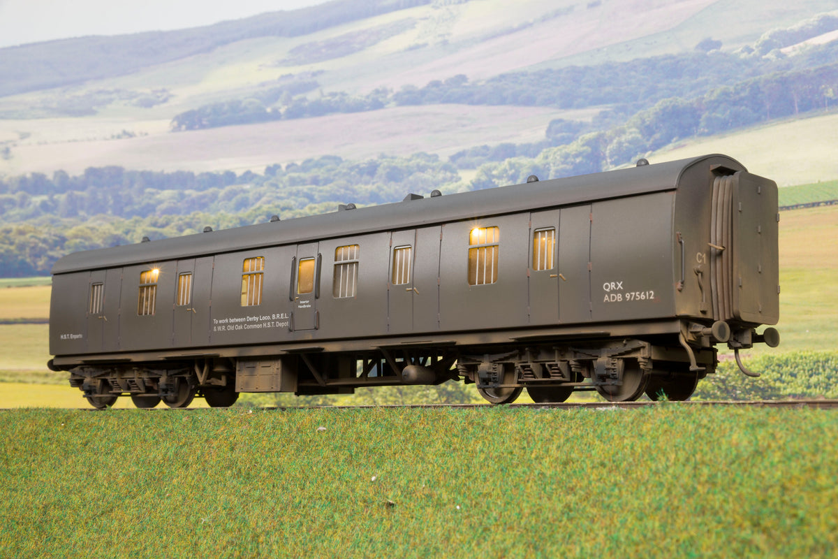 Darstaed Finescale O Gauge BR Mk1 57&#39; BG HST Olive Green, Custom Numbered &amp; Weathered