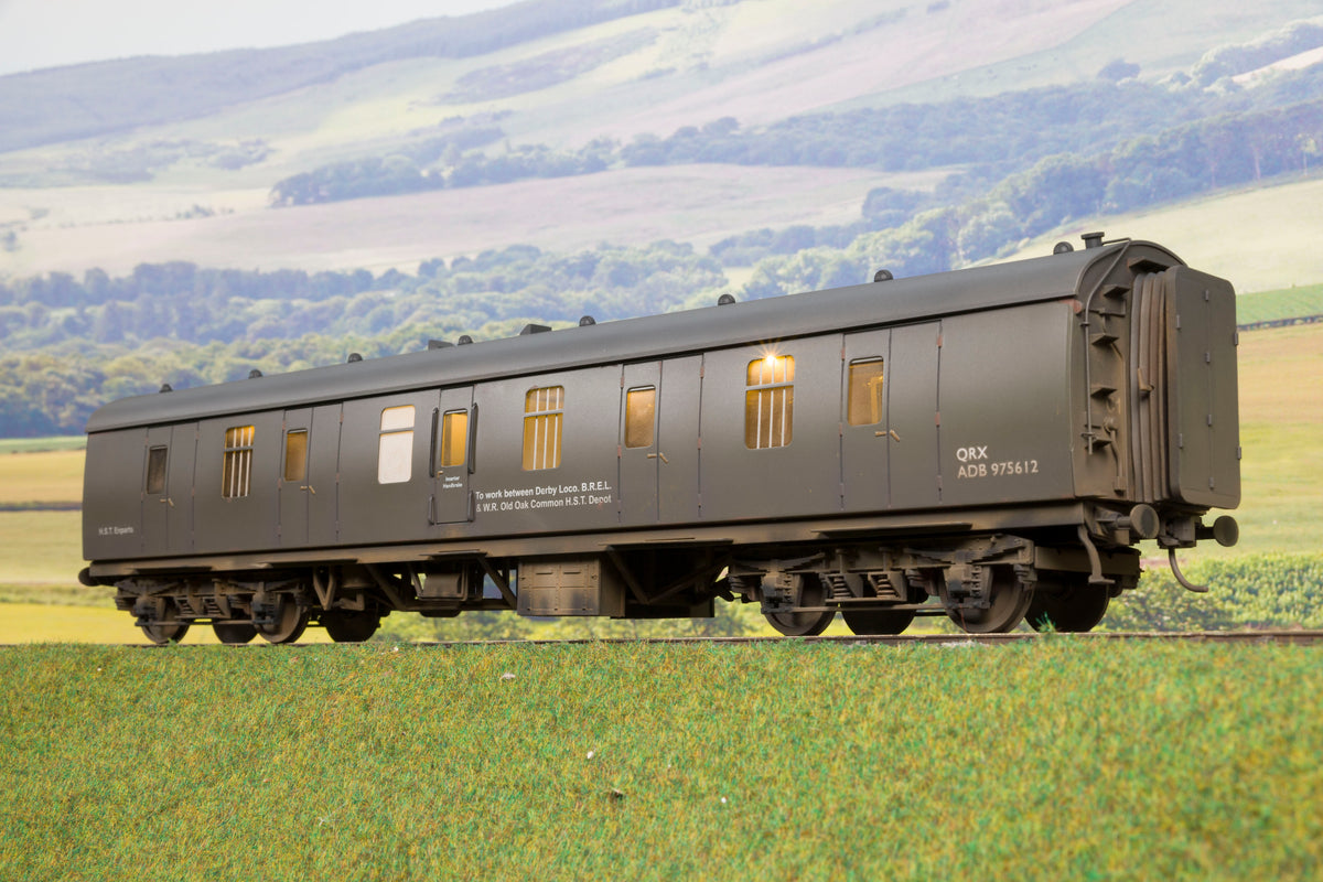 Darstaed Finescale O Gauge BR Mk1 57&#39; BG HST Olive Green, Custom Numbered &amp; Weathered