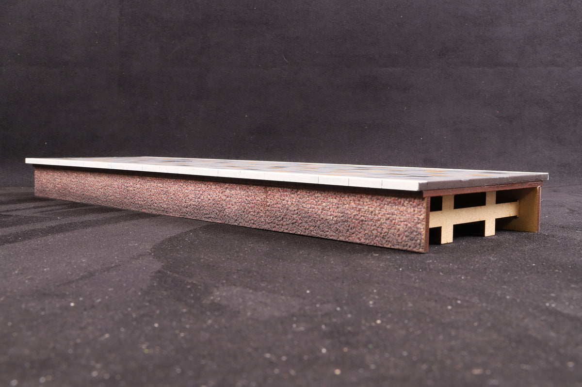 Made in Manchester Models O Gauge Long Platform Kit (Paved) LPF-OG
