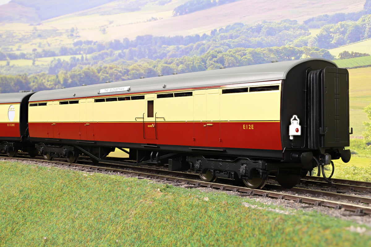 Darstaed D24-ELZ-1 Finescale O Gauge BR (Ex-LNER) Thompson &#39;The Elizabethan&#39; 11-Coach Set, Limited Edition